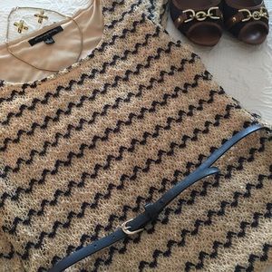 EUC Sharagano Tan/Navy Body Con Dress